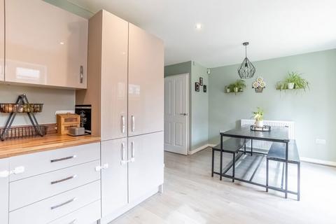 2 Wheatfield Road, Houghton Conquest, Bedford, MK45 3QF