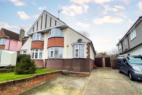 9 Earl Road, Northfleet, Gravesend, DA11 7AE