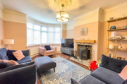 9 Earl Road, Northfleet, Gravesend, DA11 7AE