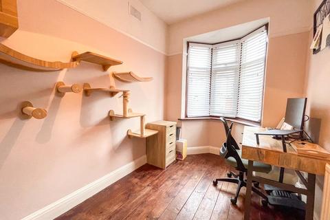 9 Earl Road, Northfleet, Gravesend, DA11 7AE
