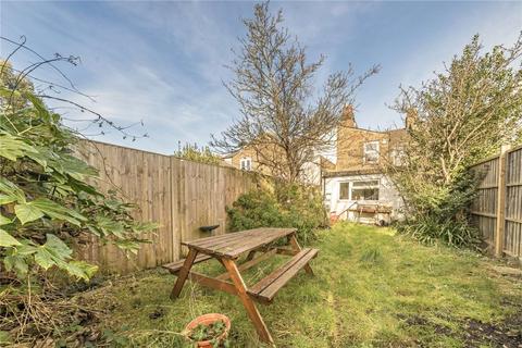 30 Trevelyan Road, London, SW17 9LN
