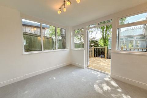 undefined, Long Bank, Gateshead, NE9
