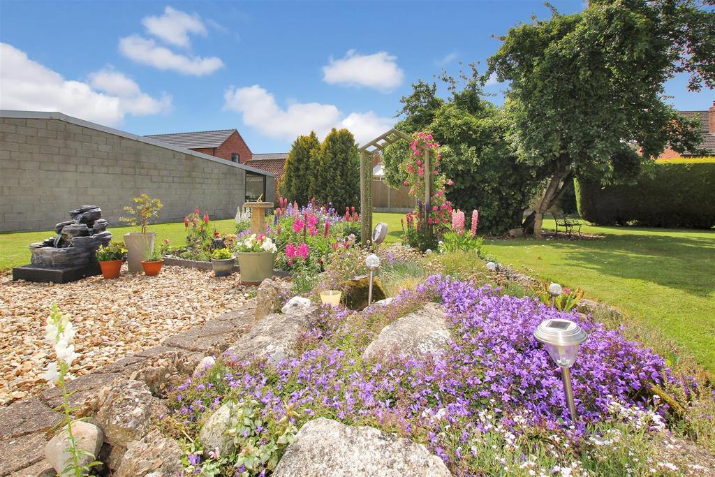 Cottage Garden.JPG