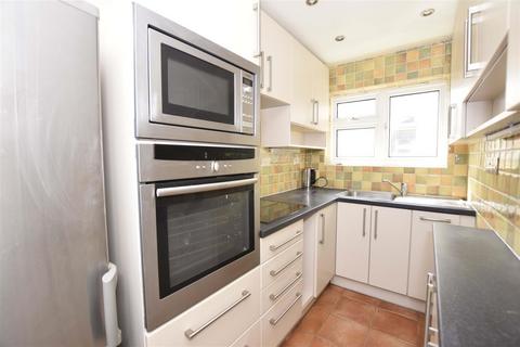 2 bedroom flat for sale, Felpham Court, Wembley