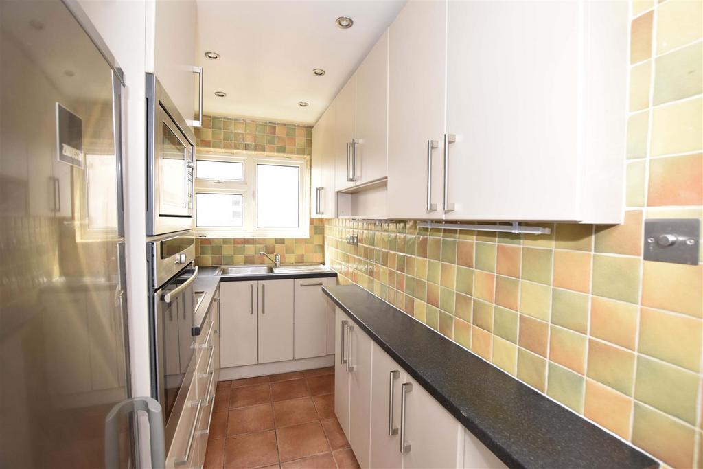 Kitchen.jpg