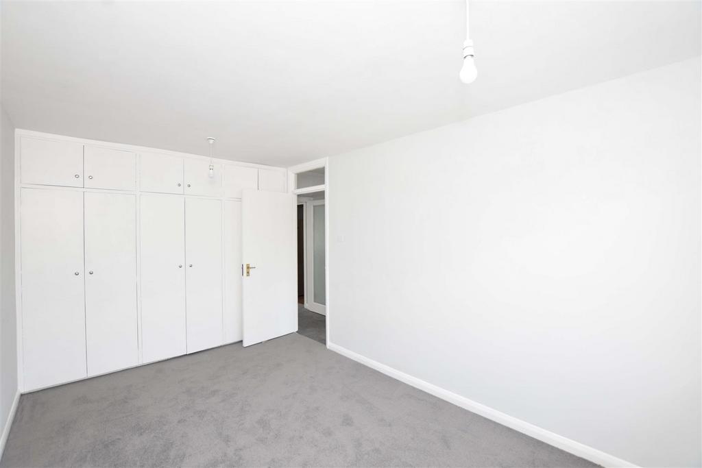 Bedroom 2.jpg