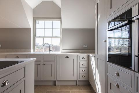 4 bedroom terraced house for sale, Docking