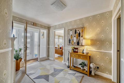 Summerhill Mill Lane, Swindon, SN1 4HG