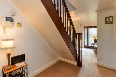 4 bedroom detached house for sale, Earlswood Lodge, Stourbridge Road, Wolverhampton