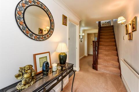4 bedroom detached house for sale, Earlswood Lodge, Stourbridge Road, Wolverhampton