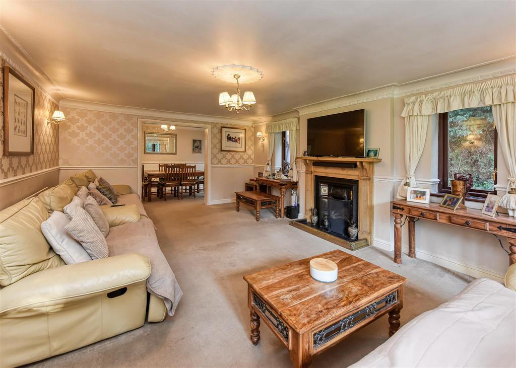 Earlswood Lodge-Living Room.jpg