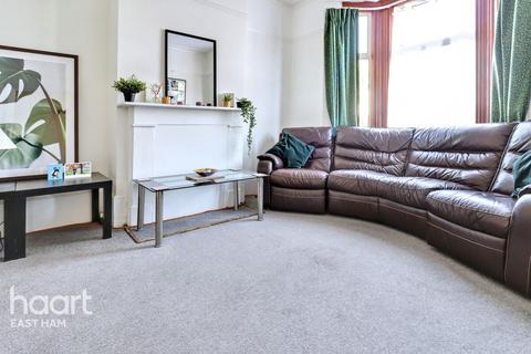 45 Berkeley Road, London, E12 6RP