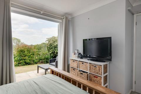 23 Beech Grove, Owslebury, Winchester, SO21 1LS