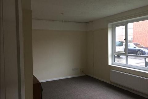2 bedroom semi-detached house to rent, Hazel Avenue