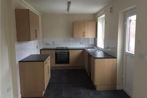 2 bedroom semi-detached house to rent, Hazel Avenue