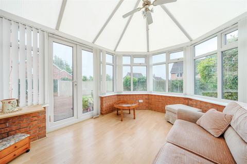 undefined, Hillcrest, Ellesmere.