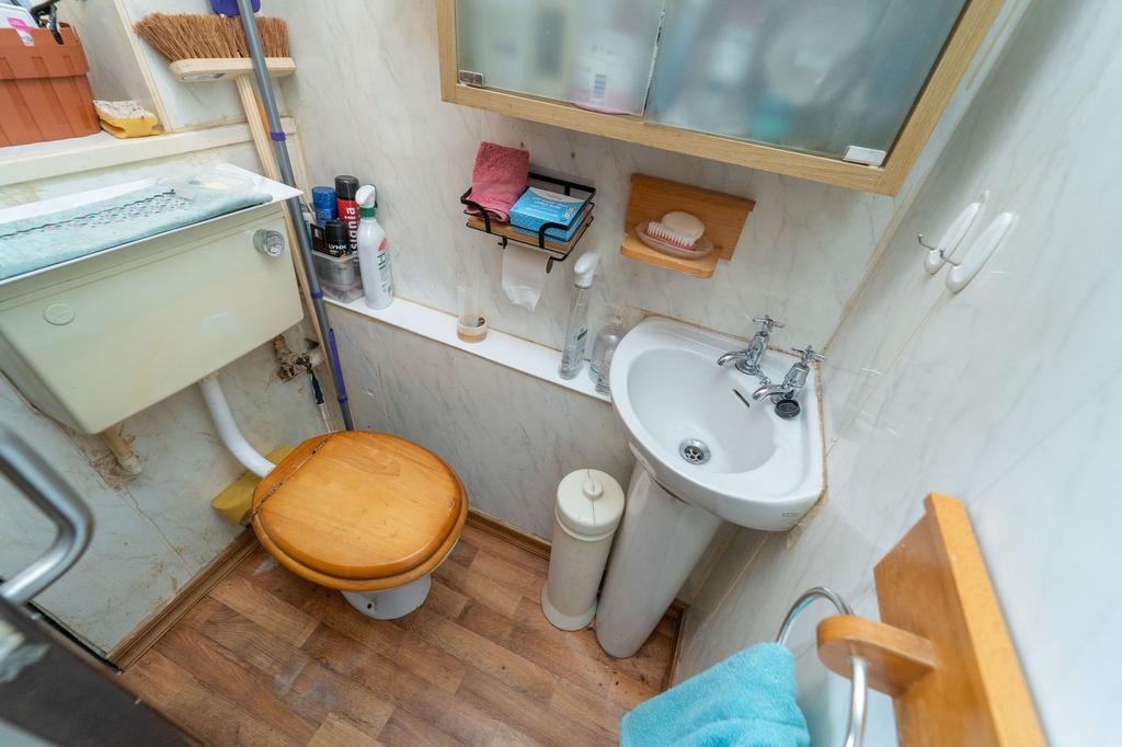 Toilet
