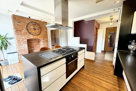 36 Downham Crescent, Prestwich, Manchester, M25 0FH