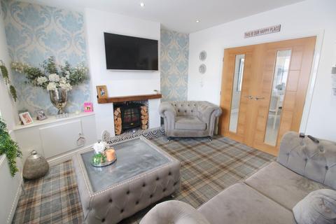 4 bedroom semi-detached house for sale, Smethurst Lane, Pemberton, Wigan, WN5 8BG