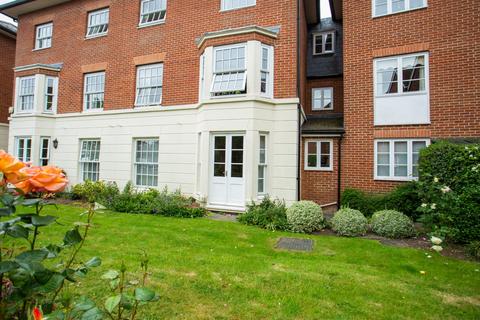 2 bedroom flat for sale, Station Road West, Canterbury, Kent, CT2