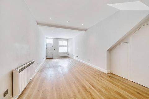 1 bedroom flat for sale, Greyhound Road, Barons Court, London, W6