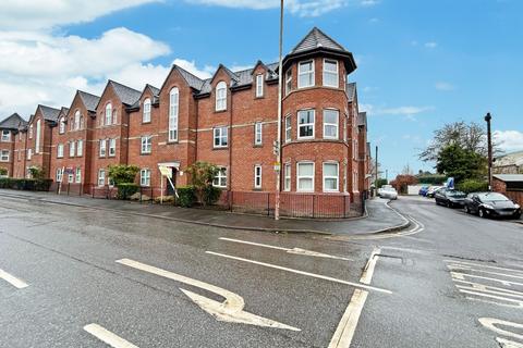 2 bedroom apartment for sale, Chorley Road, Westhoughton, BL5