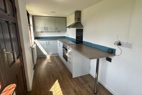 64 Caeglas, Cross Hands, Llanelli, SA14 6NH