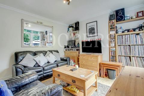 undefined, Braemar Avenue, London, NW10