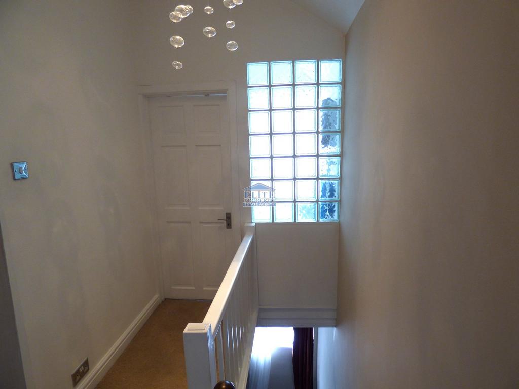 1st Floor Landing