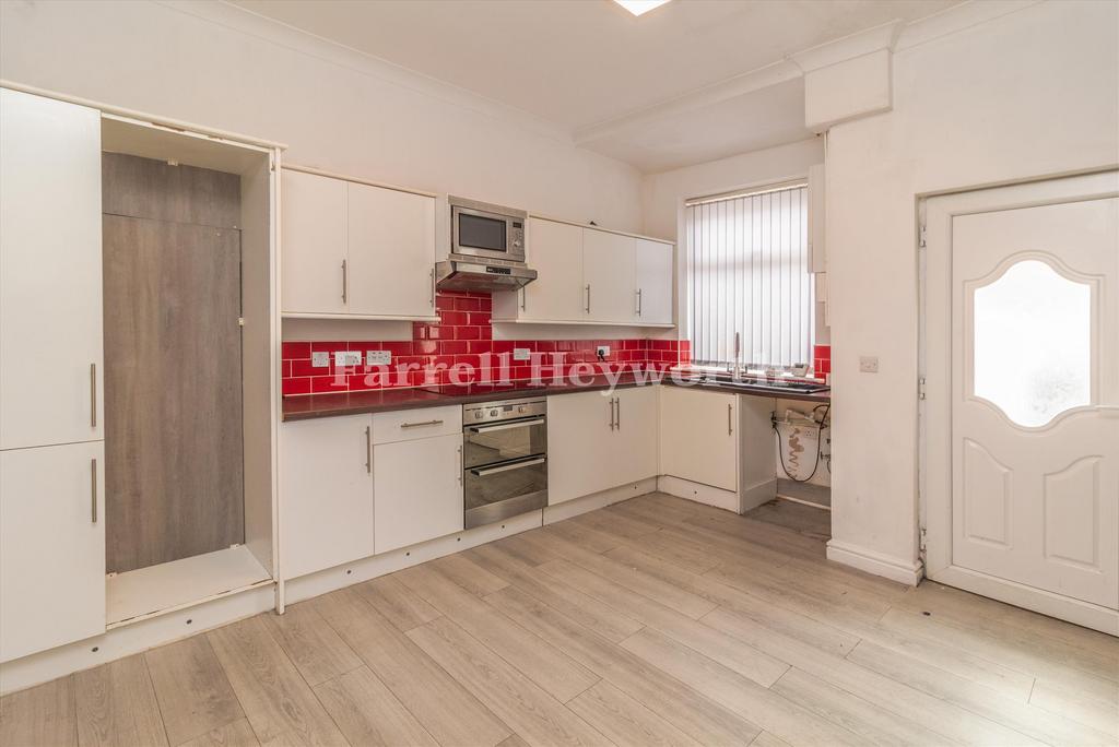 Kitchen image 2