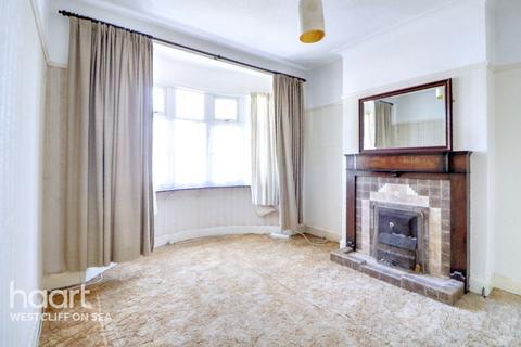 2 bedroom semi-detached bungalow for sale, Weybourne Gardens, SOUTHEND-ON-SEA
