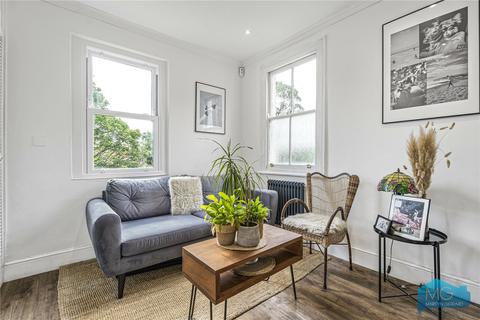 82a Marlborough Road, London, N22 8NN