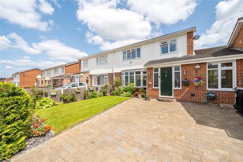 28 Cobbetts Walk, Bisley, Woking, GU24 9DU