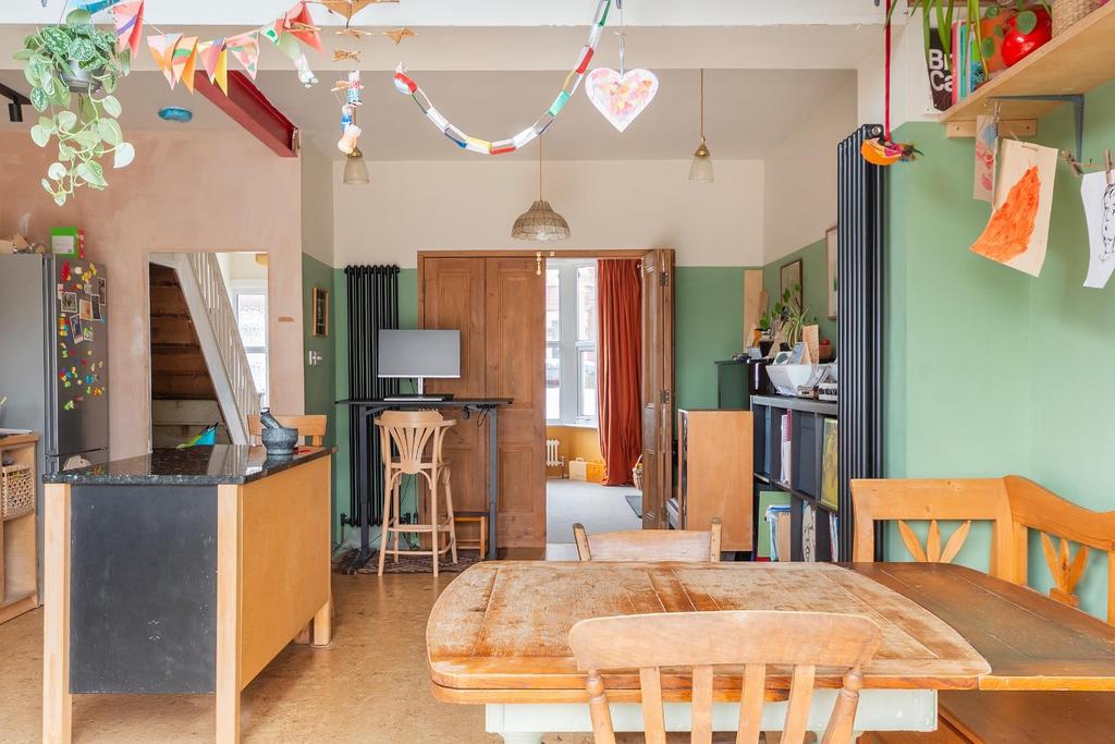 3 D4 PHD - Kitchen Diner A.jpg