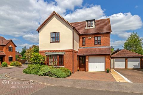 5 bedroom detached house for sale, Clare Croft, Middleton