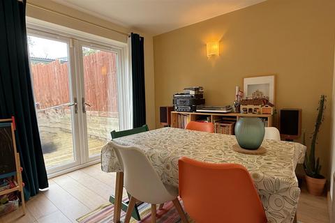 48 Dacer Close, Birmingham, B30 3BZ