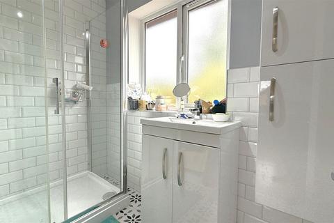 48 Dacer Close, Birmingham, B30 3BZ