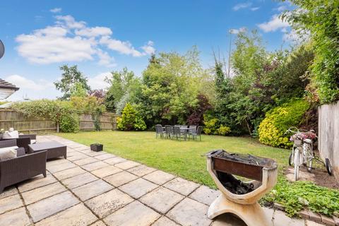 Wainscot School Lane, Stoke Poges, Slough, SL2 4QA