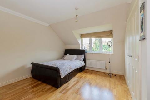 Wainscot School Lane, Stoke Poges, Slough, SL2 4QA