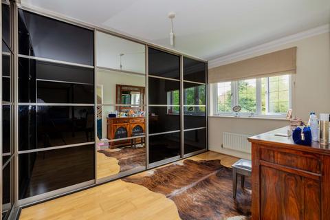 Wainscot School Lane, Stoke Poges, Slough, SL2 4QA