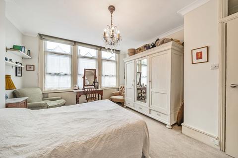 2 bedroom flat for sale, Olive Road, Cricklewood, London, NW2