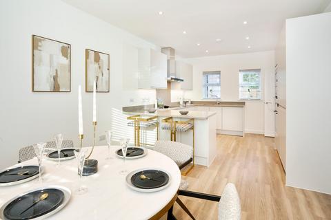 5 bedroom detached house for sale, Wisteria Gate, Romsey SO51