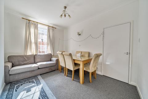 5a Cross Keys Yard, Sleaford, NG34 7DH