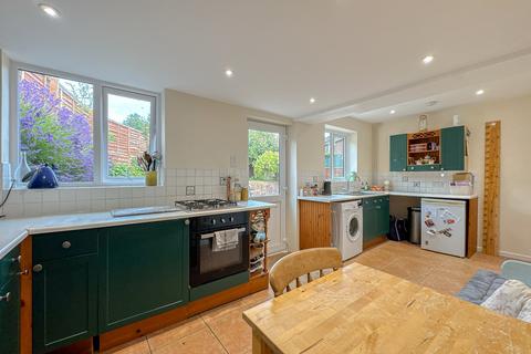 35 Audley Crescent, Hereford, HR1 1BW