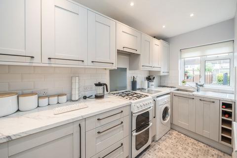 2 bedroom house for sale, Riverdale Road, Hanworth TW13