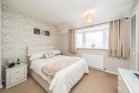 2 bedroom house for sale, Riverdale Road, Hanworth TW13