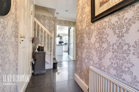4 bedroom detached house for sale, West Green Avenue, Barnsley