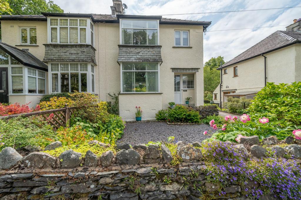 Front exterior & front garden
