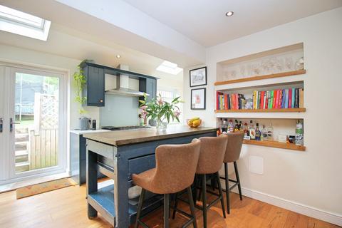 11 Crosley View, Bingley, BD16 4QZ