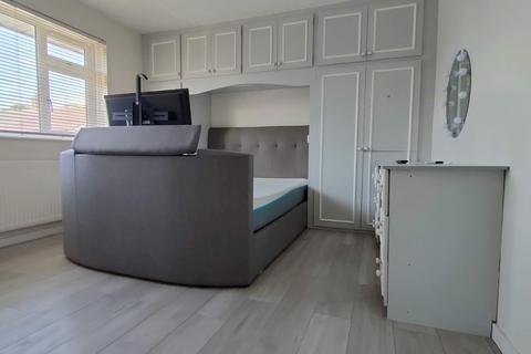 undefined, Mountjoy Close, London SE2